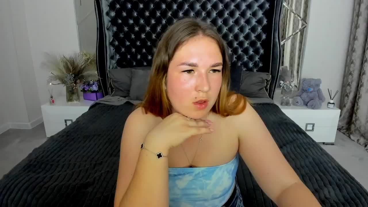 SofiiDarling Live Sex June 1, 2026