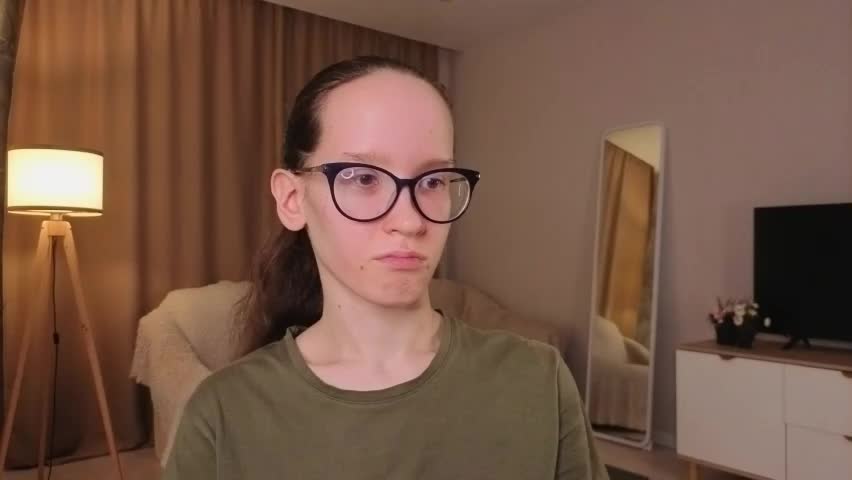 lynettebails Live Sex June 1, 2026