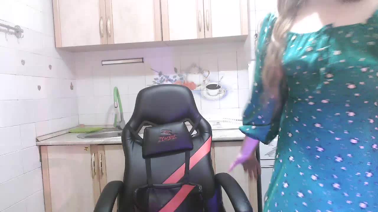 L-e-l-i-k Live Sex June 1, 2026