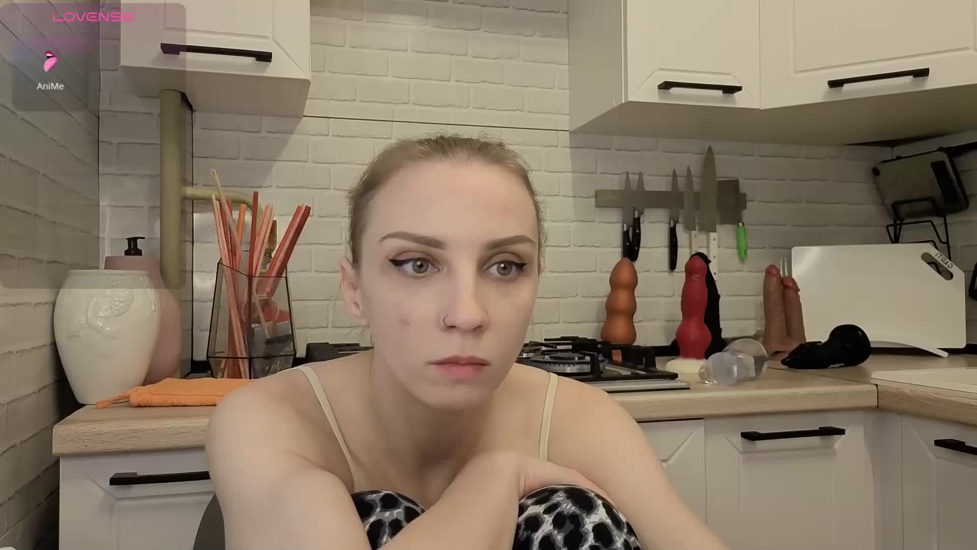 Fist-ashka Live Sex June 1, 2026