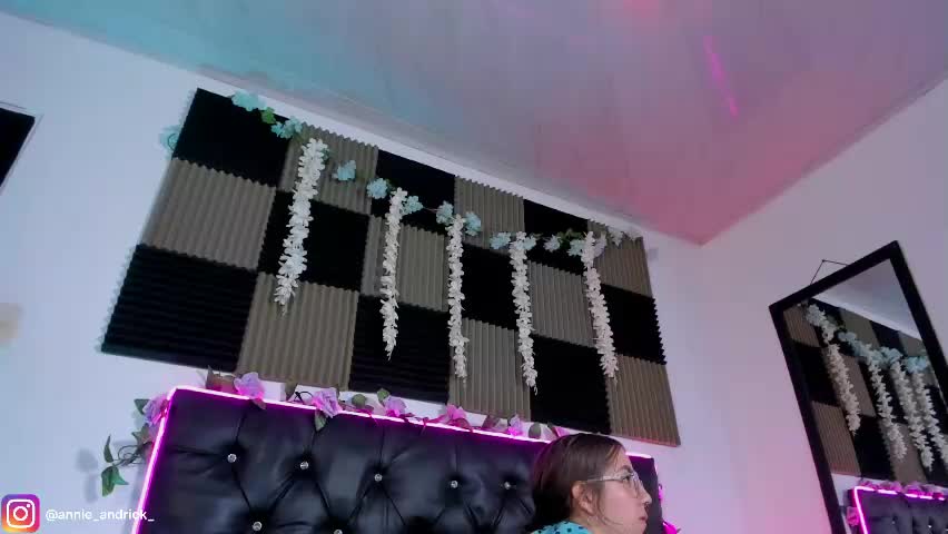 _annie_andrick_ Live Sex June 2, 2026