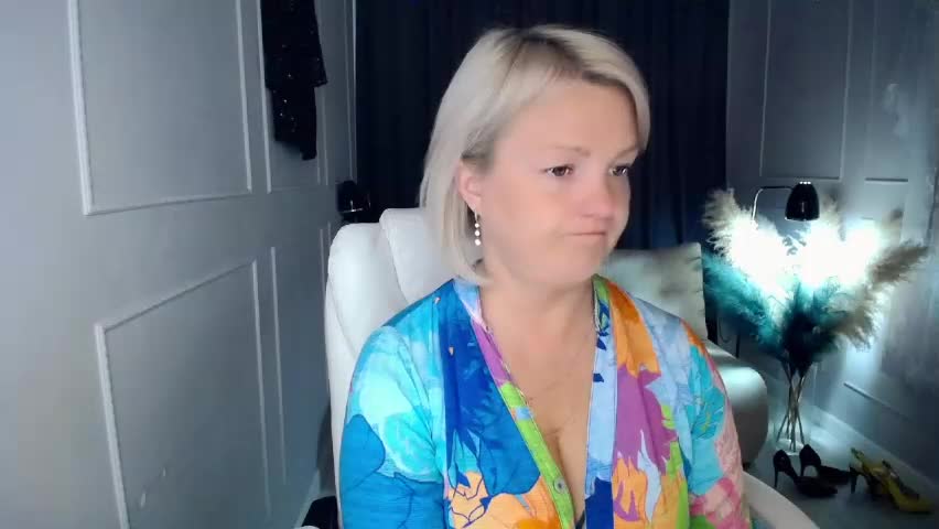 emmmam Live Sex June 2, 2026