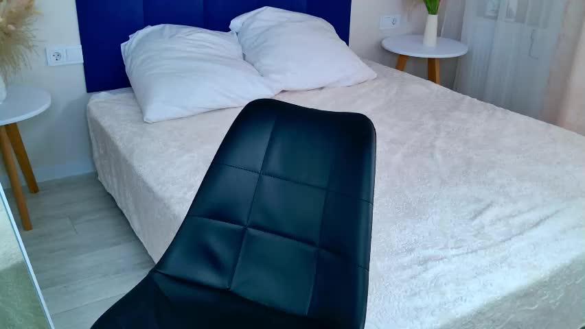 alexis_lovelyy Live Sex June 2, 2026