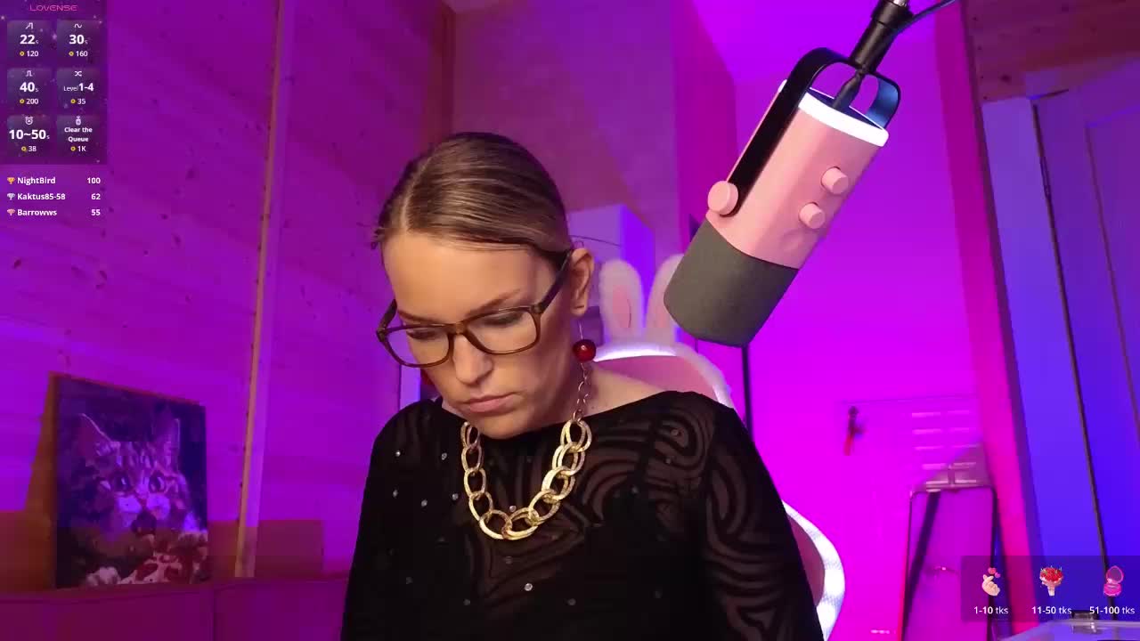 Findom_Lady_Shine Live Sex June 3, 2026