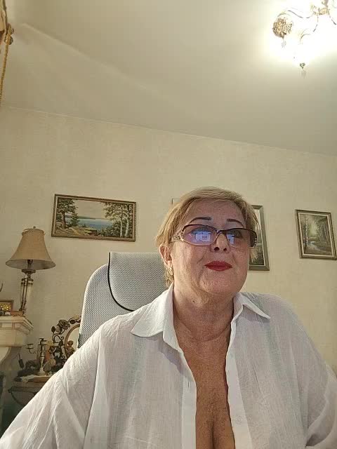 KarinkaSweet Live Sex June 3, 2026