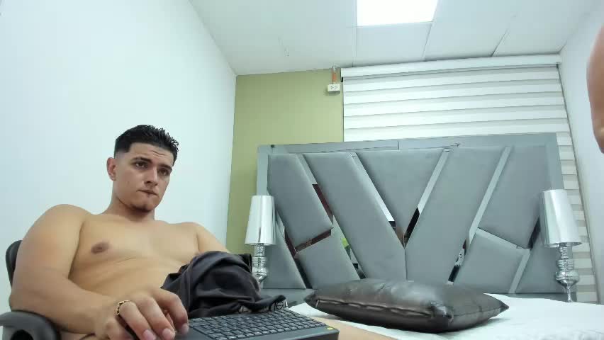 david_victoriaa Live Sex June 3, 2026