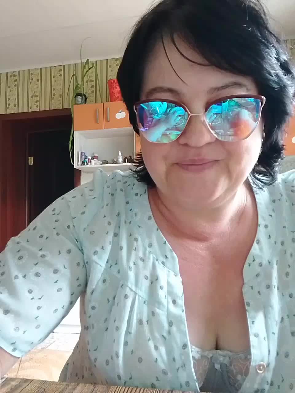 Tanya19722 Live Sex June 3, 2026