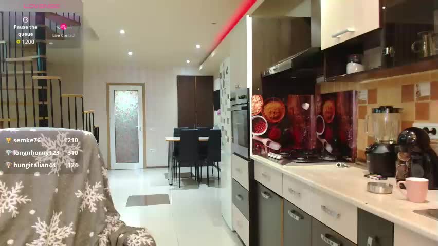 aly_alyce Live Sex June 3, 2026