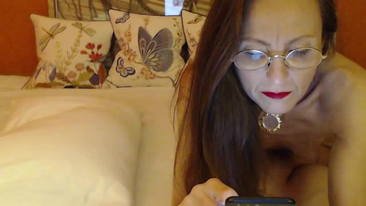 Lora8888 Live Sex June 3, 2026