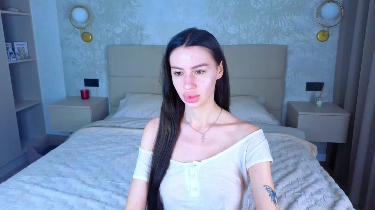 SnowWhiteee Live Sex June 4, 2026