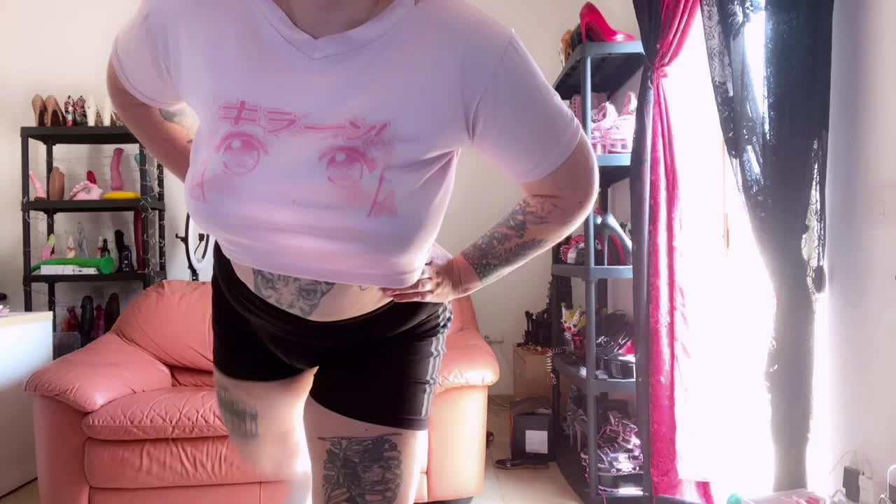 NylonQueen Live Sex June 4, 2026