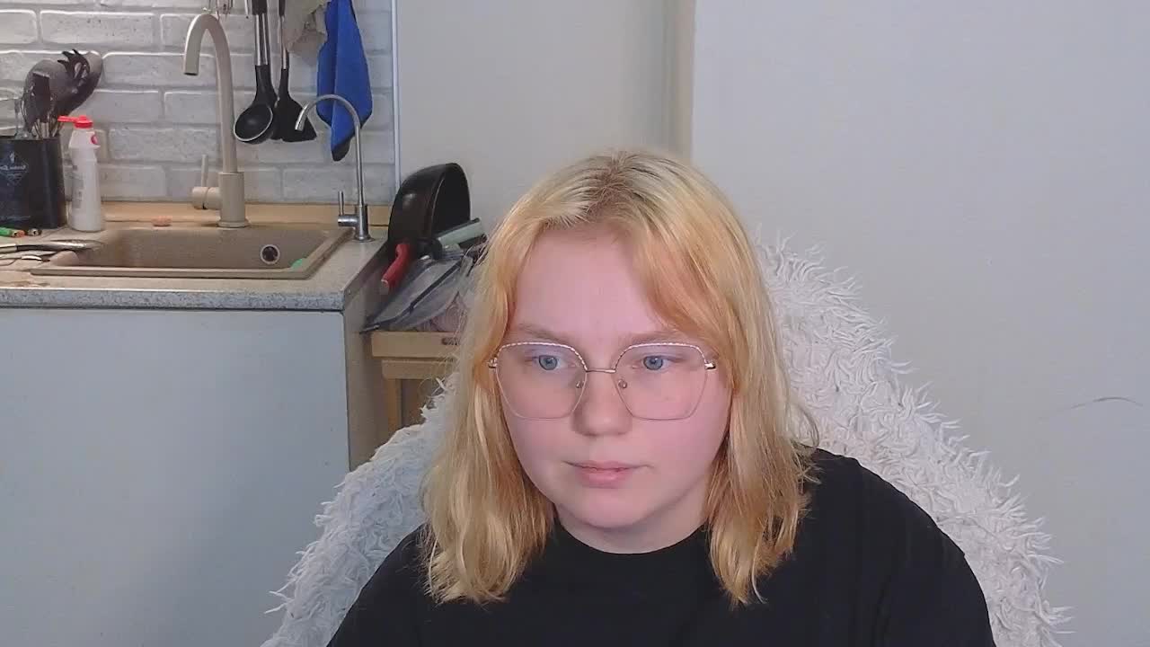 softifocus Live Sex June 4, 2026