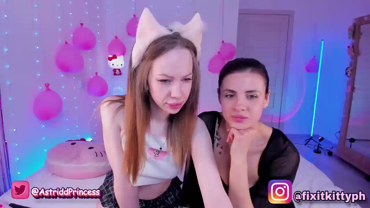 -EmilyJones- Live Sex June 4, 2026