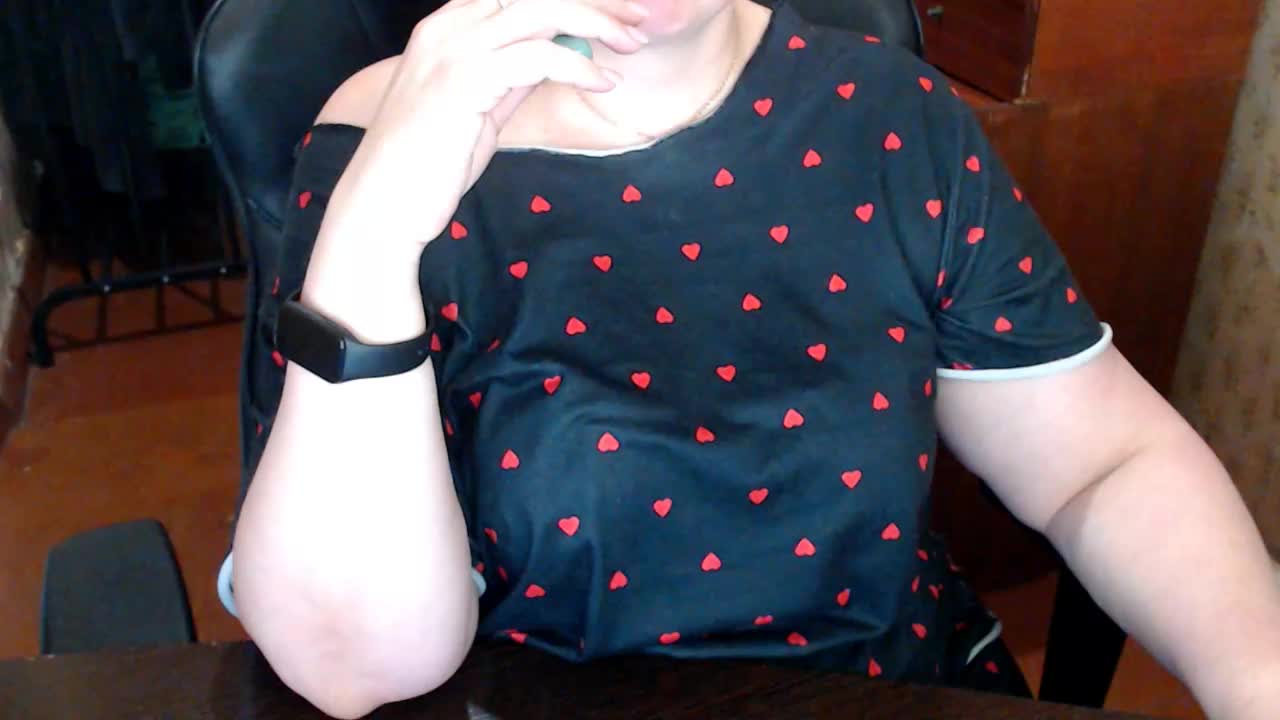 Alisa1917 Live Sex June 4, 2026