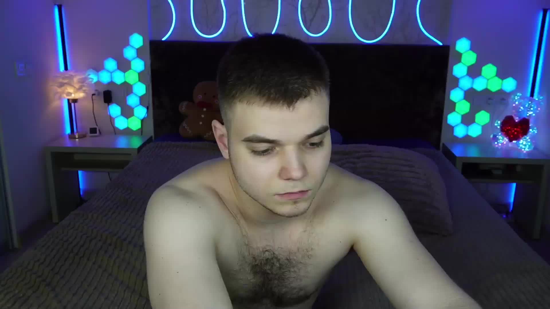 VikkiAndGeorge Live Sex June 4, 2026