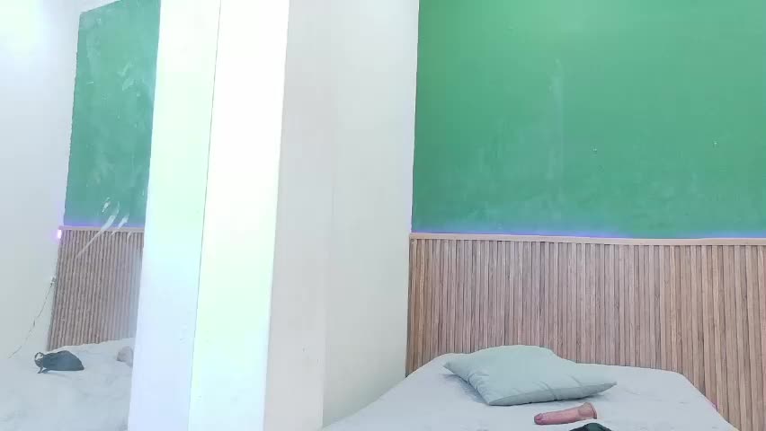 adams_niki Live Sex June 4, 2026