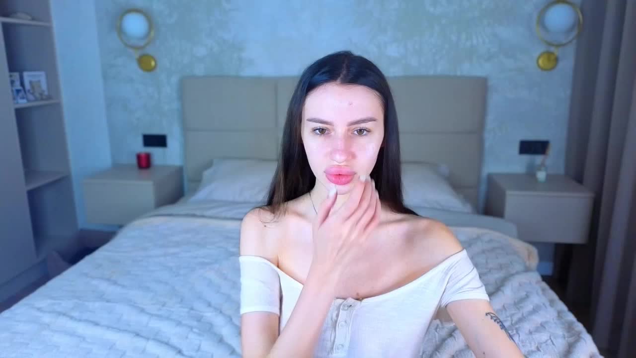 SnowWhiteee Live Sex June 4, 2026