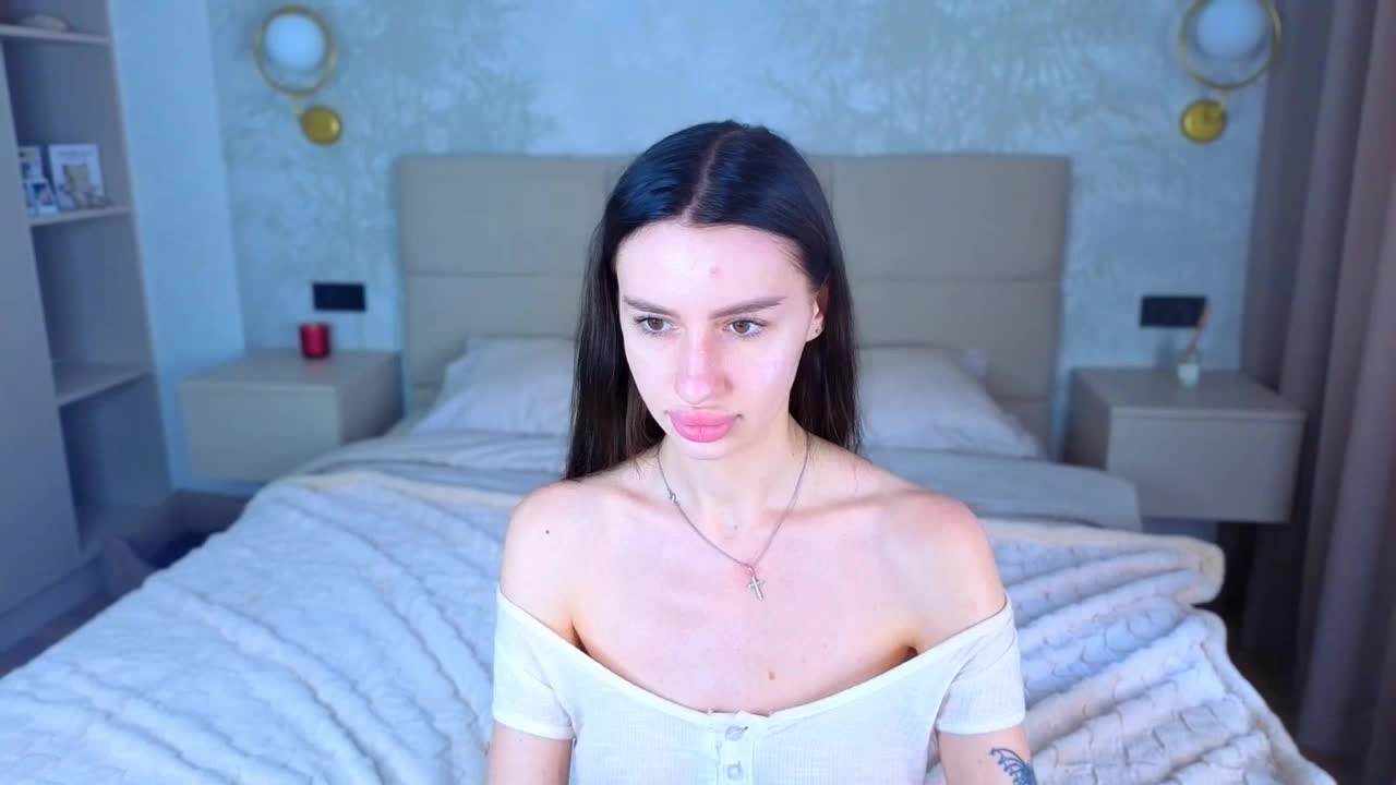 SnowWhiteee Live Sex June 4, 2026