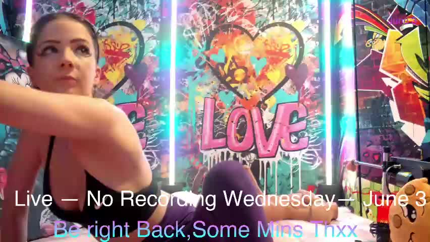 vanessa_love Live Sex June 5, 2026