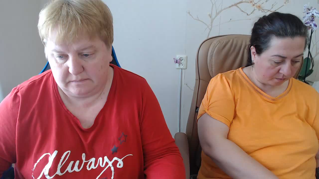 XMollyJaneEX Live Sex June 5, 2026