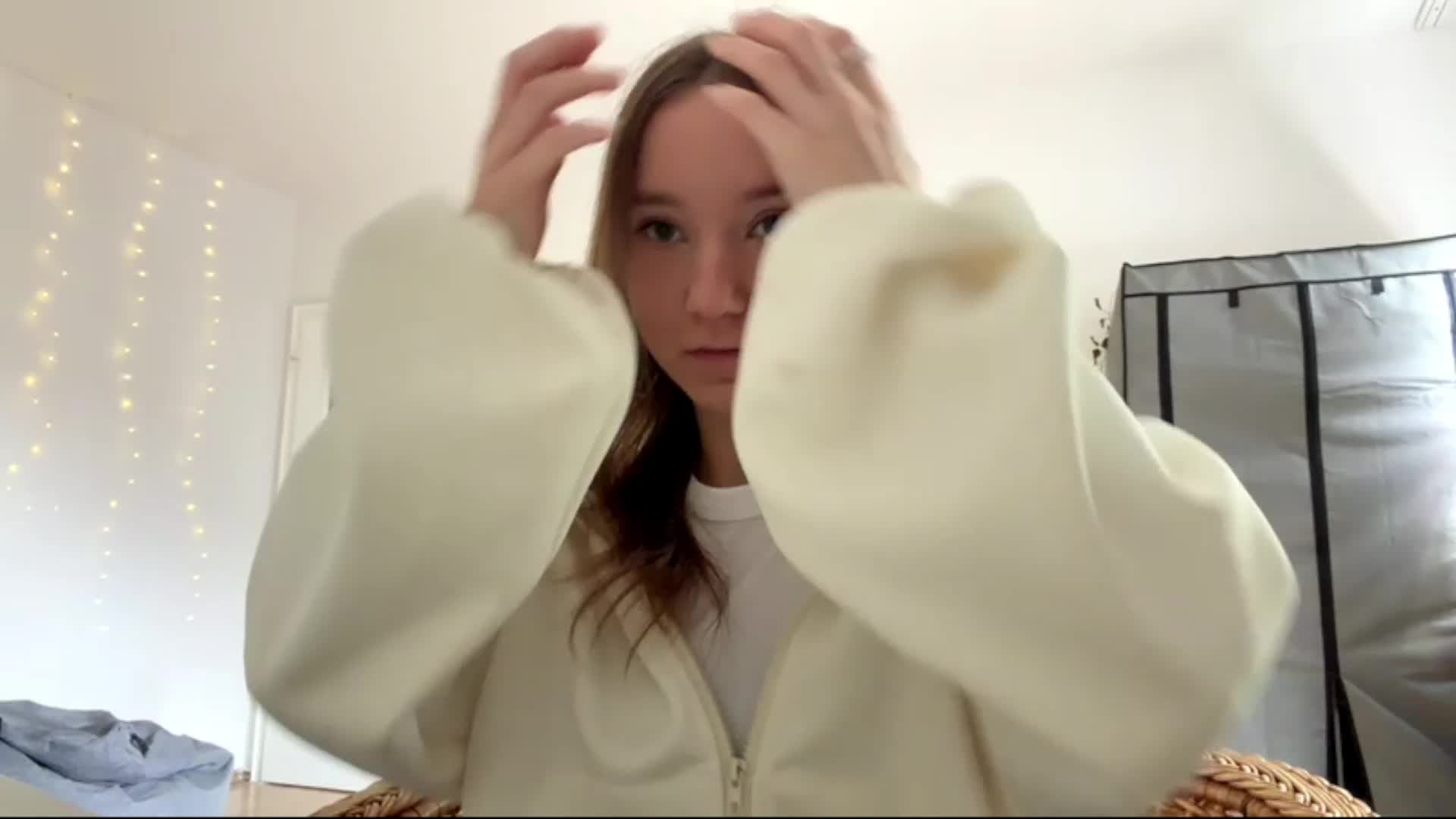 lisasmall Live Sex June 5, 2026