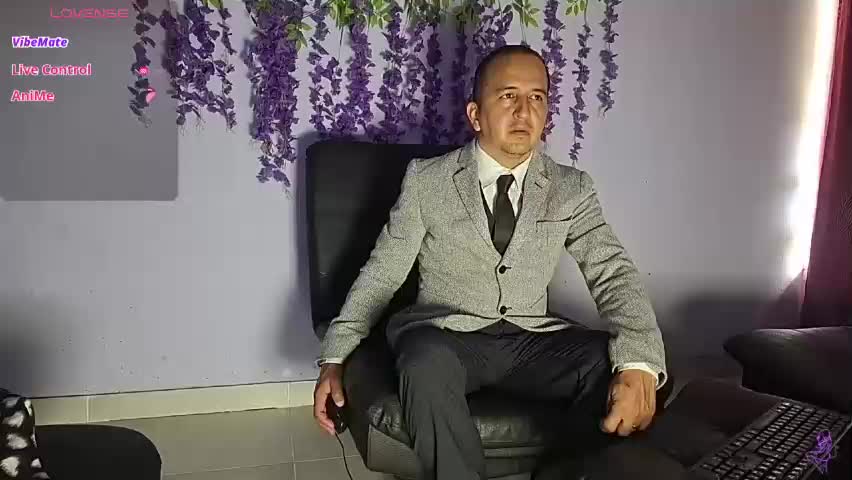 yazflor Live Sex June 5, 2026