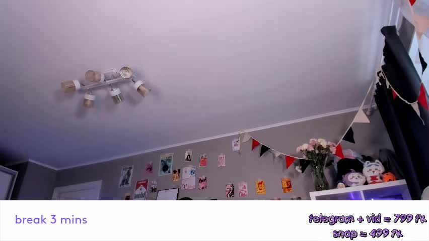 vivian_qwerty Live Sex June 5, 2026