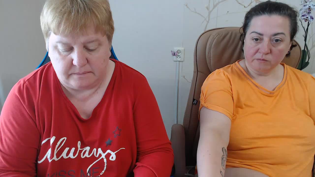 XMollyJaneEX Live Sex June 5, 2026