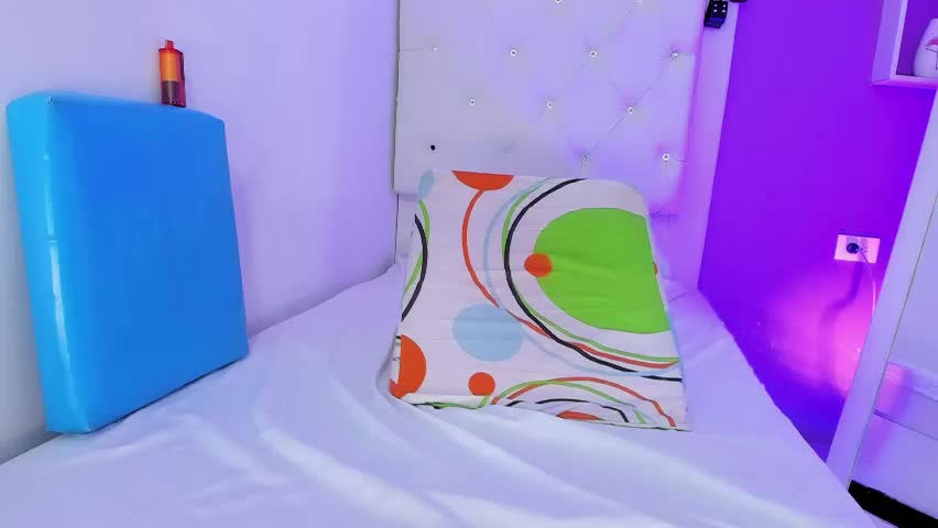 camila_and_johan_naughty Live Sex June 5, 2026