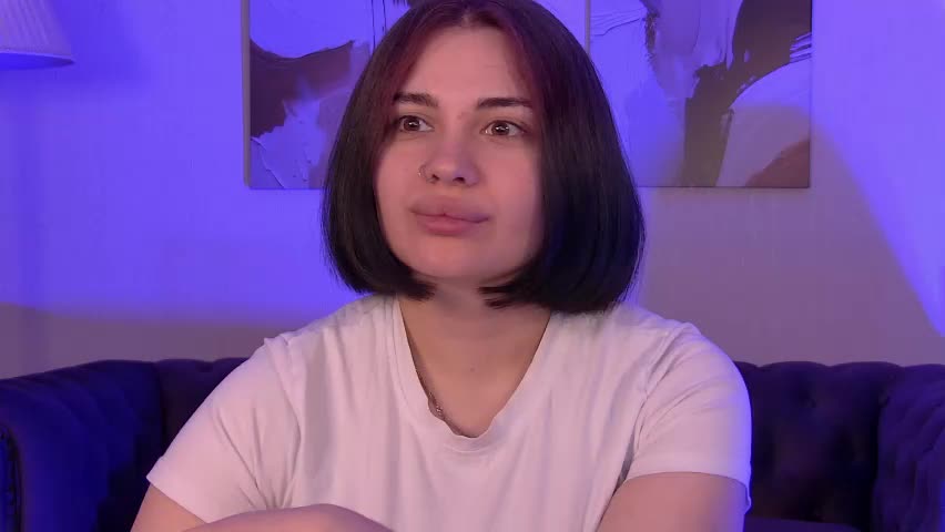 adrianatores Live Sex June 5, 2026