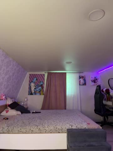 -MaybeBaby- Live Sex June 5, 2026