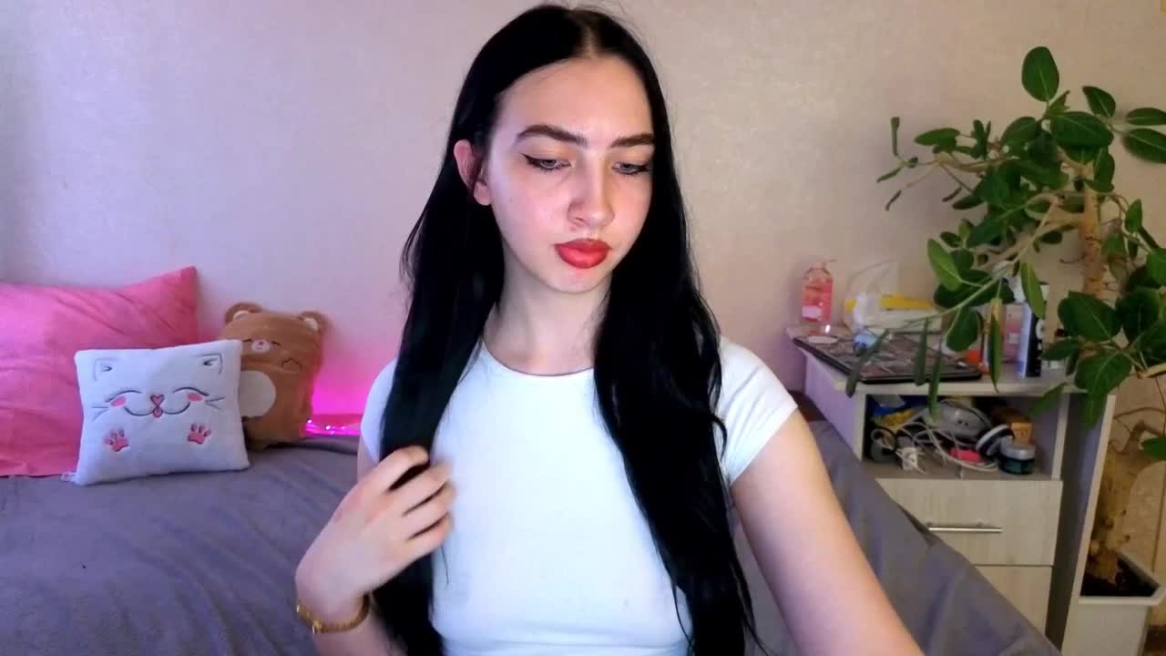 WildKittenX Live Sex June 6, 2026