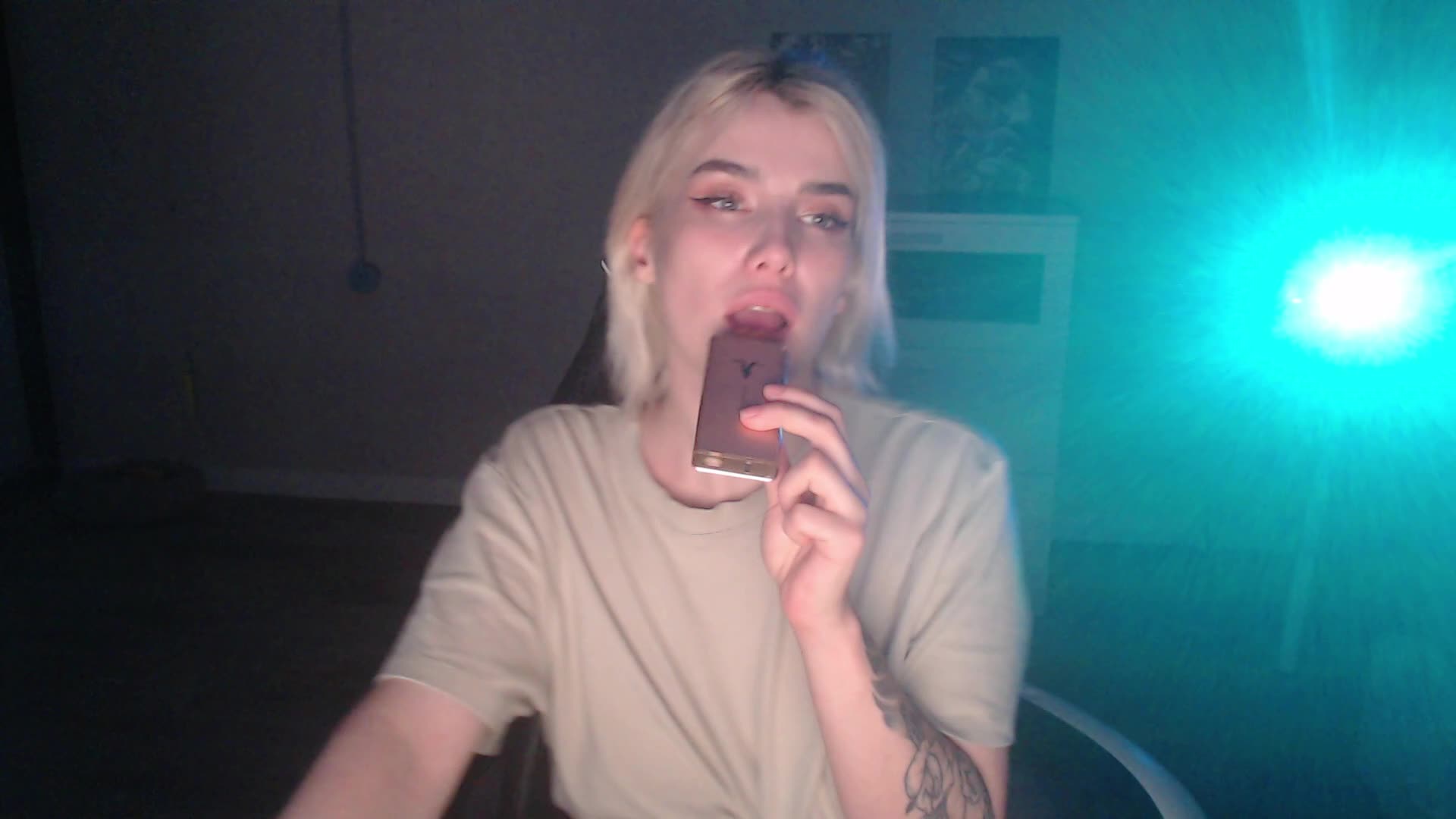 KissMeSlow- Live Sex June 6, 2026