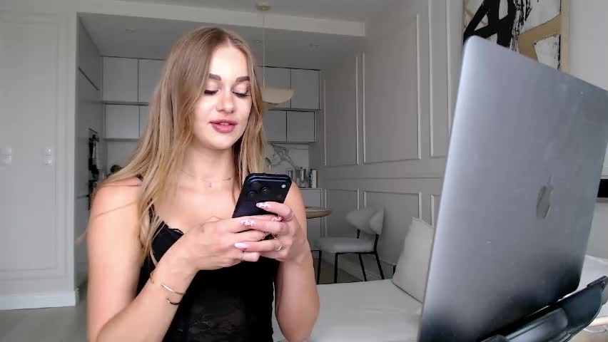 mistressuniverse Live Sex June 6, 2026