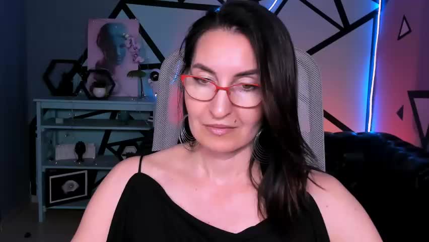 unatera Live Sex June 6, 2026