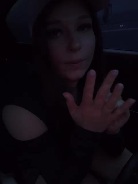 DariMneLubov Live Sex June 6, 2026
