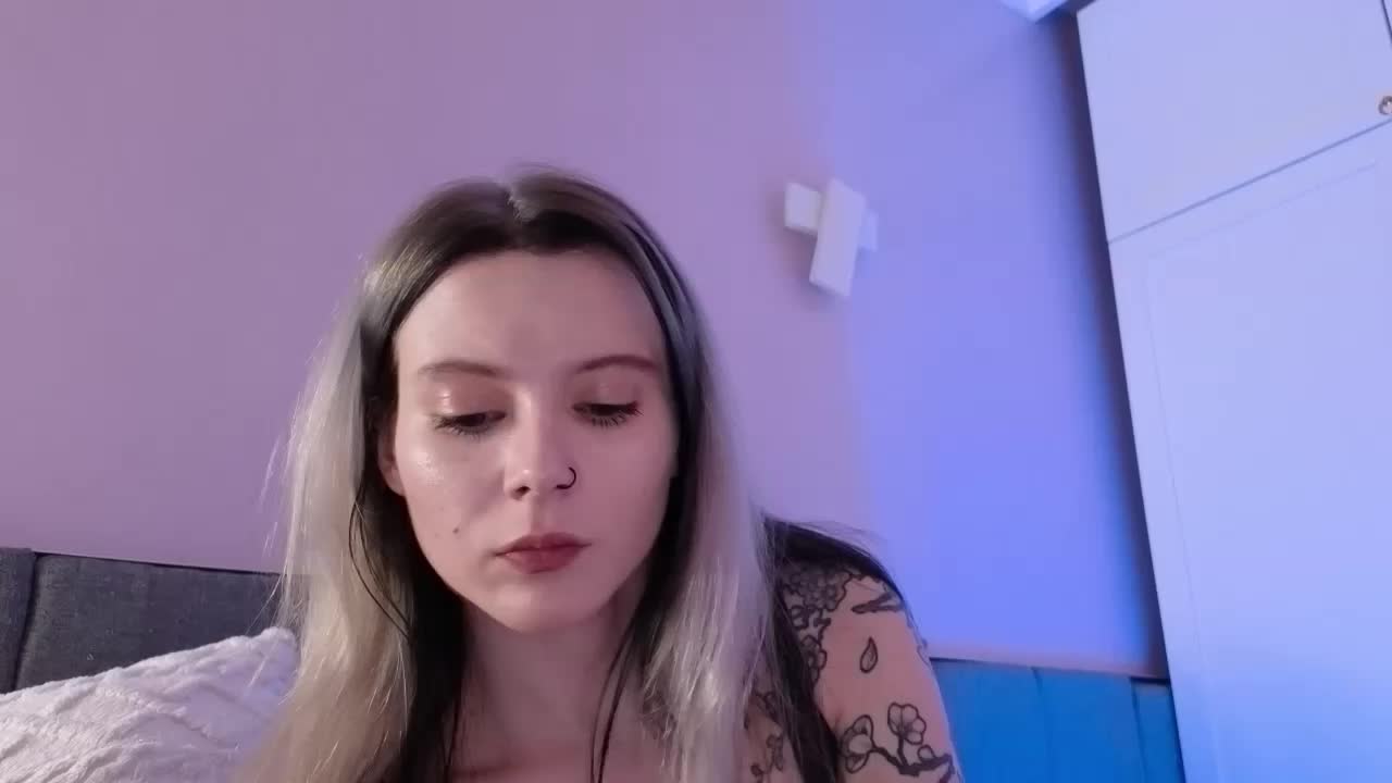 Alicee-teasee Live Sex June 6, 2026