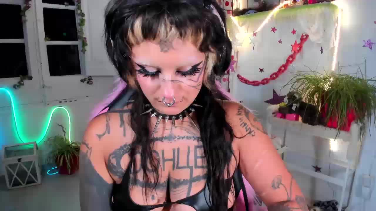 Lady-sontse- Live Sex June 6, 2026