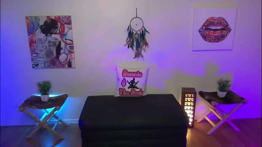 bunnieandthedude Live Sex June 6, 2026