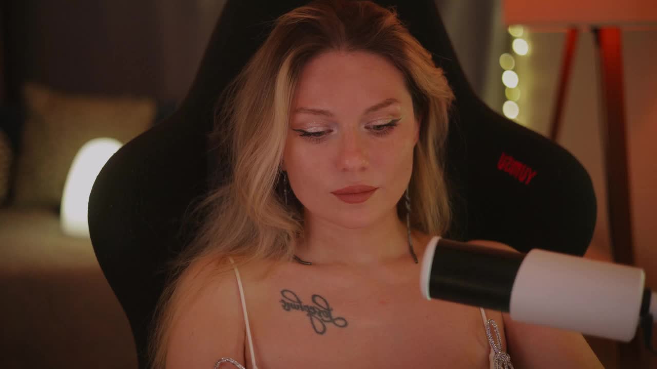 D_i_aM Live Sex June 7, 2026