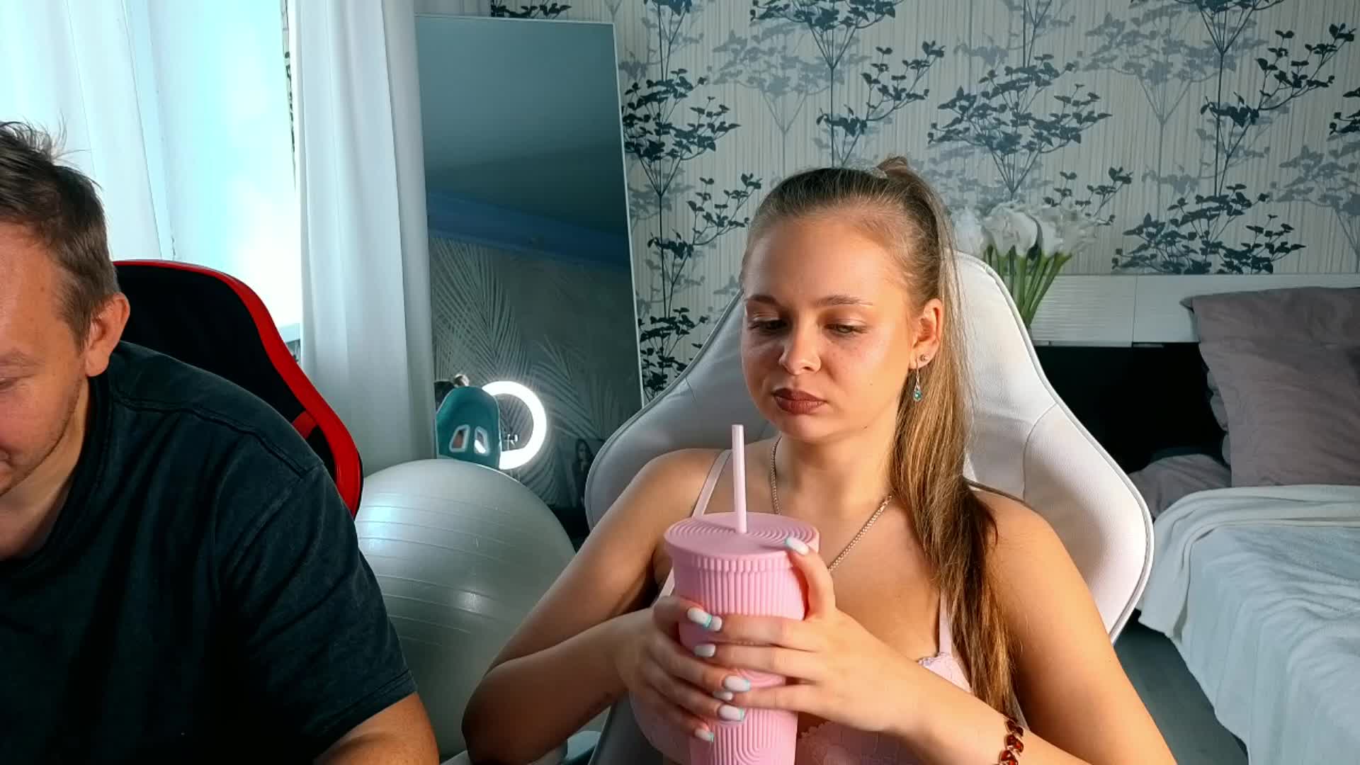 Cornflakes Live Sex June 7, 2026