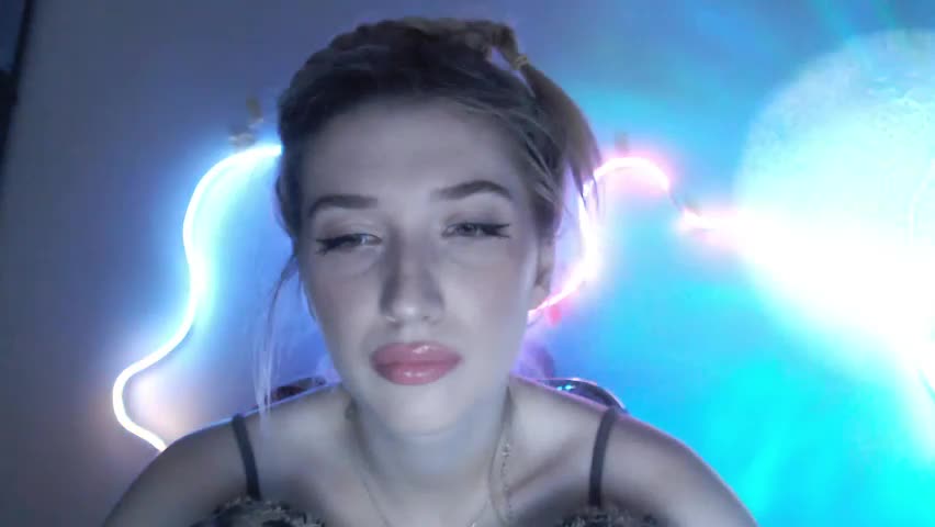 honeyveil Live Sex June 7, 2026
