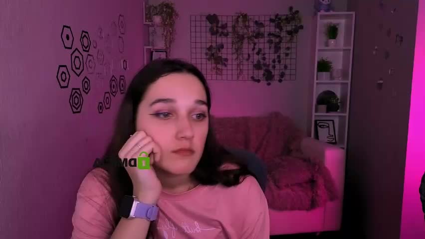 kriss_babyy Live Sex June 7, 2026