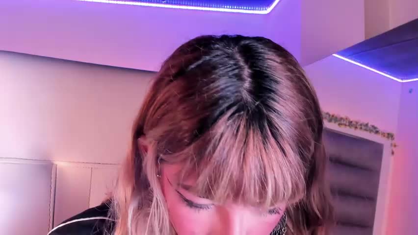 lulu_js_ Live Sex June 7, 2026