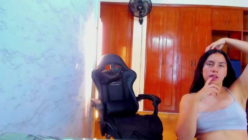 emily_and_soffy Live Sex June 7, 2026