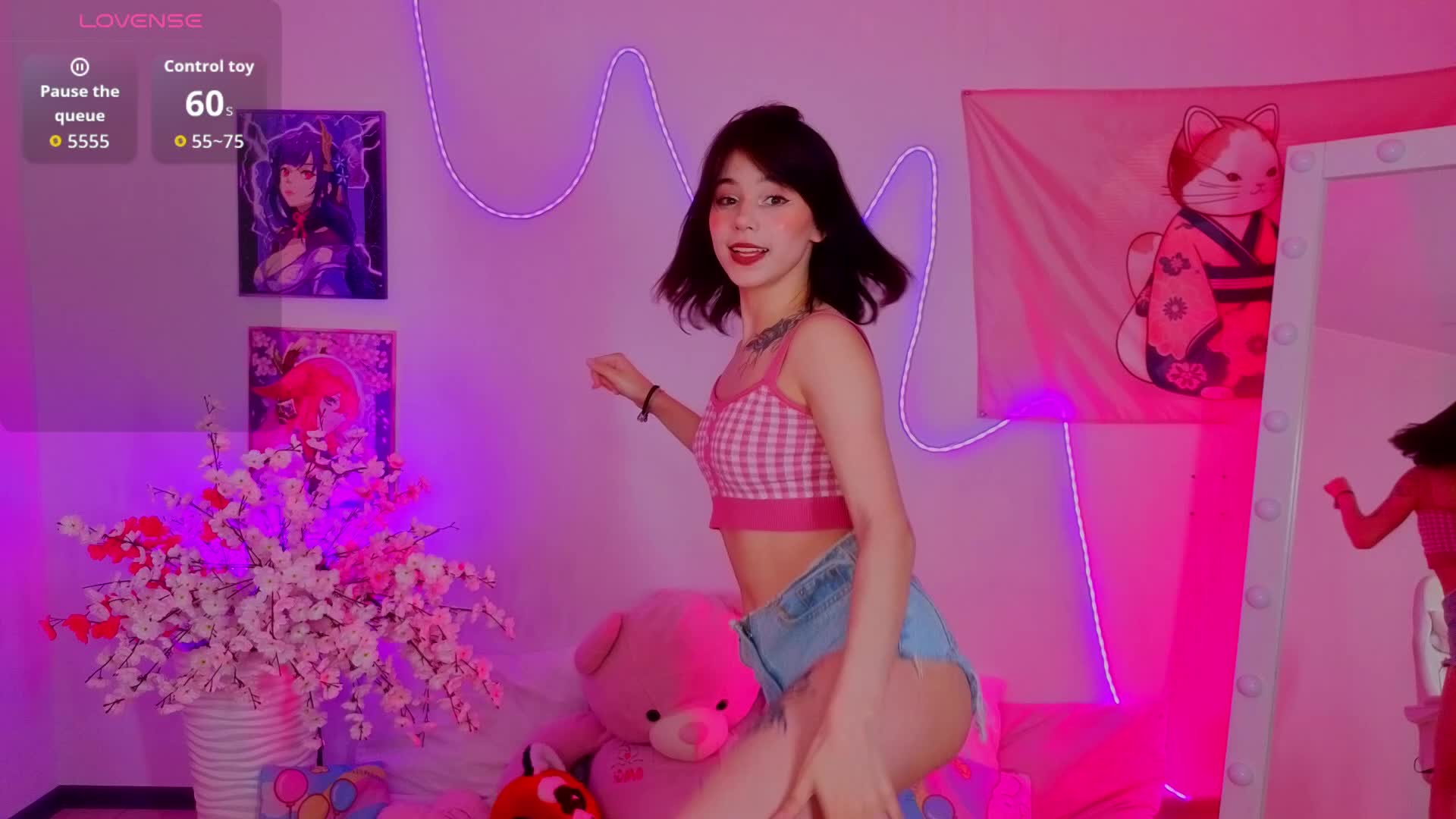 CoralineJones Live Sex June 8, 2026