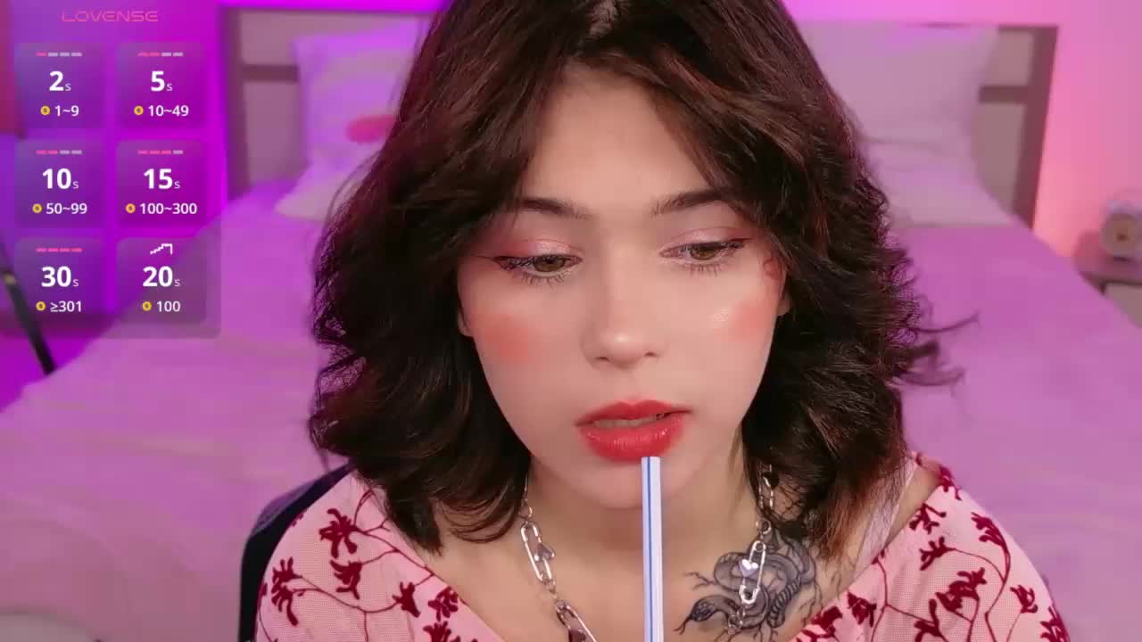 CoralineJones Live Sex June 8, 2026