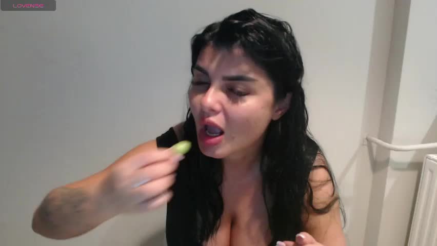 issabellablaire Live Sex June 8, 2026
