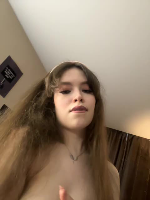 YourLadyyy Live Sex June 8, 2026