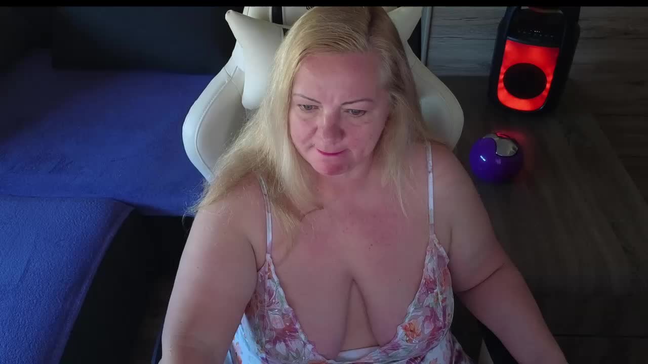Molligspielle Live Sex June 8, 2026